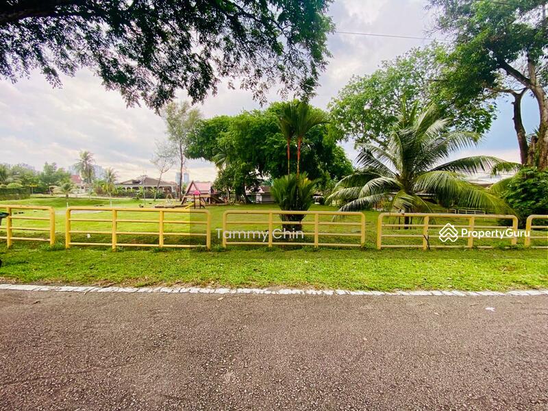 Semi-Detached House for Sale in Taman Nong Chik (Johor Bahru) - Tammy Chin - PropertyGuru.com.my