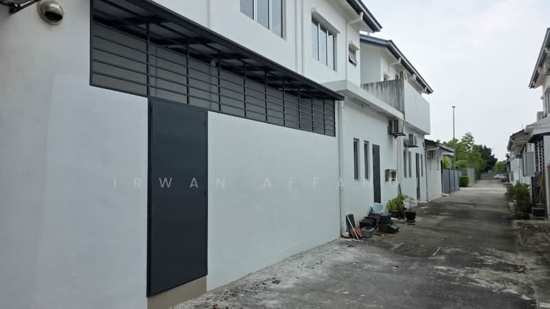 2-storey Terraced House for Sale in Bandar Rimbayu (Telok Panglima Garang) - Irwan Affandi - PropertyGuru.com.my