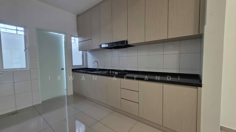 2-storey Terraced House for Sale in Bandar Rimbayu (Telok Panglima Garang) - Irwan Affandi - PropertyGuru.com.my