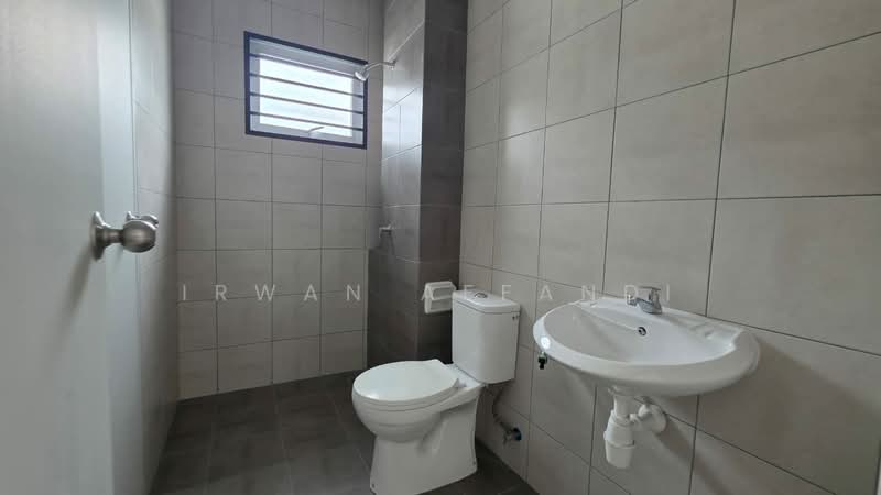 2-storey Terraced House for Sale in Bandar Rimbayu (Telok Panglima Garang) - Irwan Affandi - PropertyGuru.com.my