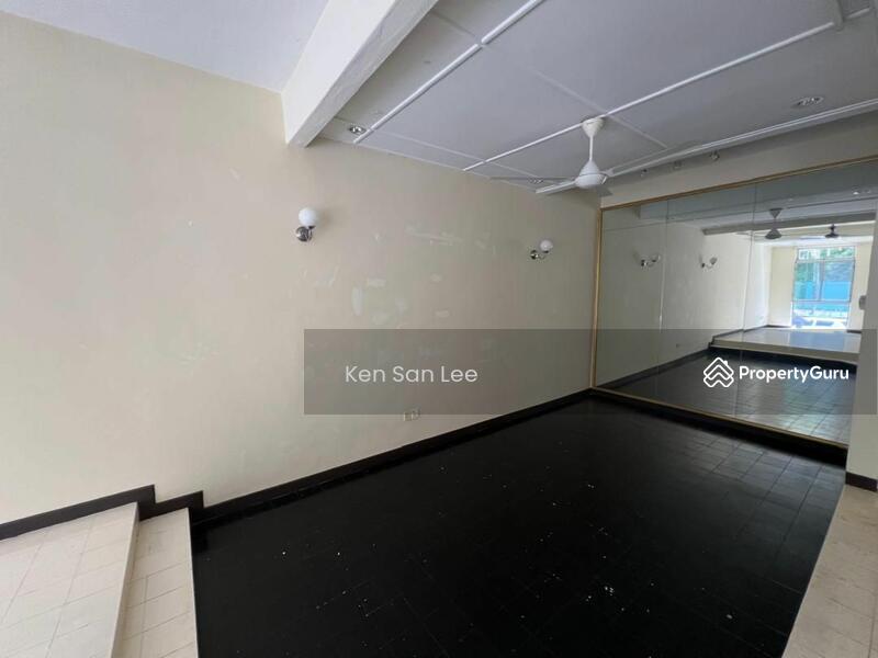 Rumah Teres 3 Tingkat untuk Dijual di Taman TAR (Tun Abdul Razak) (Ampang) - Ken San Lee - PropertyGuru.com.my