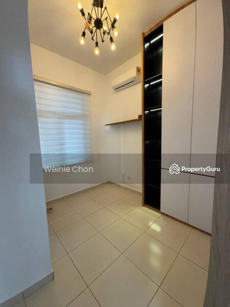 For Sale - Eroca Hill Kulai Kelapa Sawit