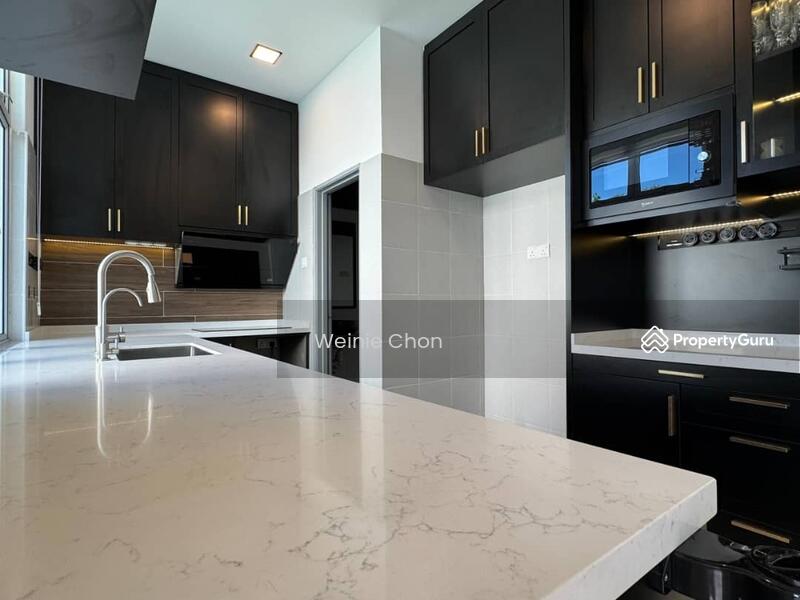 For Sale - Eroca Hill Kulai Kelapa Sawit