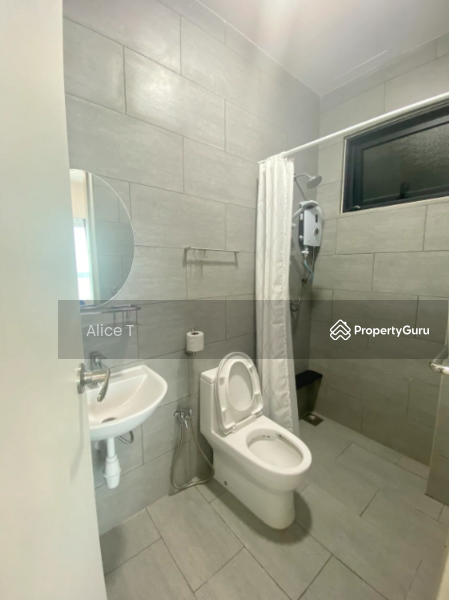 For Sale - Emerald 9