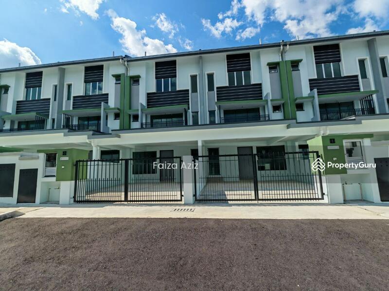 3-storey Terraced House for Sale in Batang Kali (Selangor) - Faiza Aziz - PropertyGuru.com.my