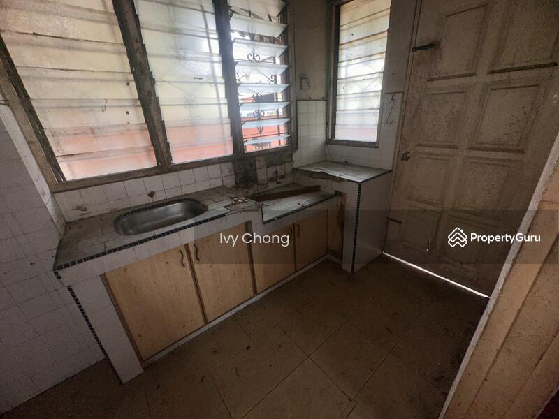 For Sale - Subng Jaya