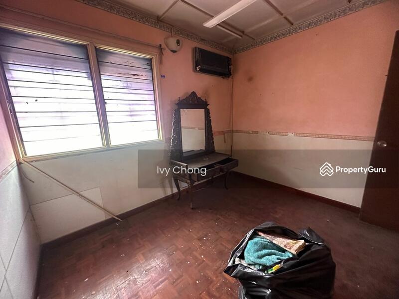 For Sale - Subng Jaya