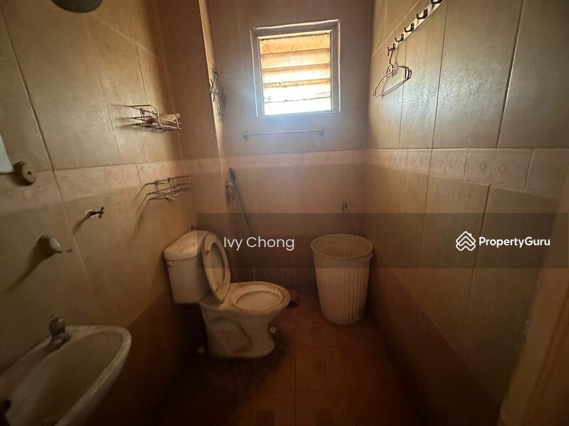 For Sale - Subng Jaya