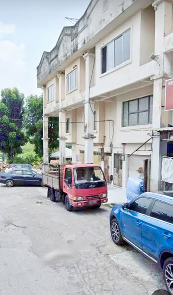 Shop / Office for Rent in Taman Desa Karunmas (Balakong) - Abby Chan - Exterior - PropertyGuru.com.my