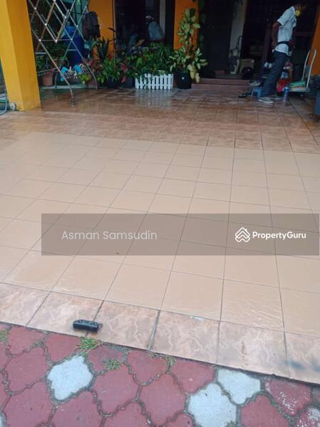 For Rent - Double Storey Jalan Adang For Rental In Bukit Jelutong Shah Alam