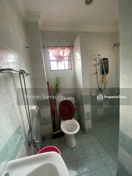 Untuk Disewa - Double Storey Jalan Adang For Rental In Bukit Jelutong Shah Alam
