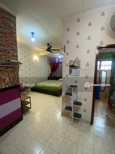 Untuk Disewa - Double Storey Jalan Adang For Rental In Bukit Jelutong Shah Alam