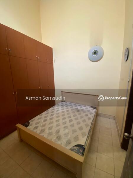 Untuk Disewa - Double Storey Jalan Adang For Rental In Bukit Jelutong Shah Alam