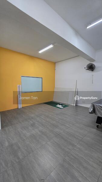 For Sale - Pusat Perdagangan Puchong Prima, Business Centre, Office with Lift