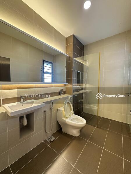 For Rent - Taman Seri Austin, Cluster 32x70, Renovated unit