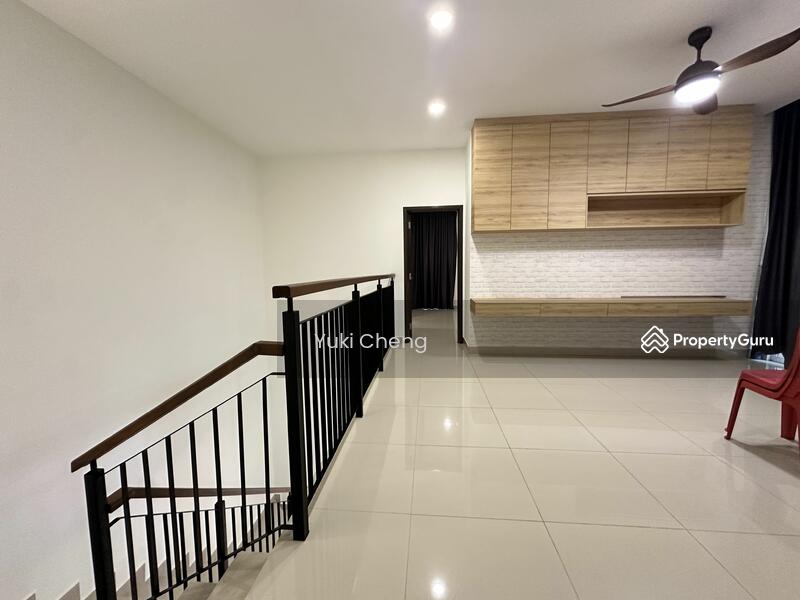 For Rent - Taman Seri Austin, Cluster 32x70, Renovated unit