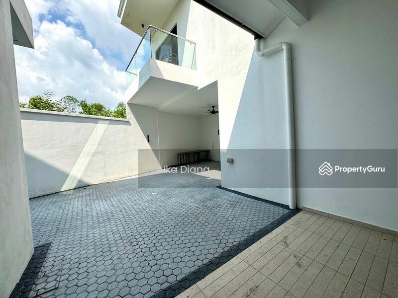 For Sale - RARE Bunglow Corner Lot Bukit Bandaraya