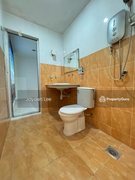 Untuk Dijual - Jalan Tempua Puchong Jaya