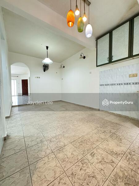 Untuk Dijual - Jalan Tempua Puchong Jaya