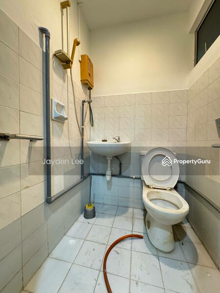 Untuk Dijual - Jalan Tempua Puchong Jaya