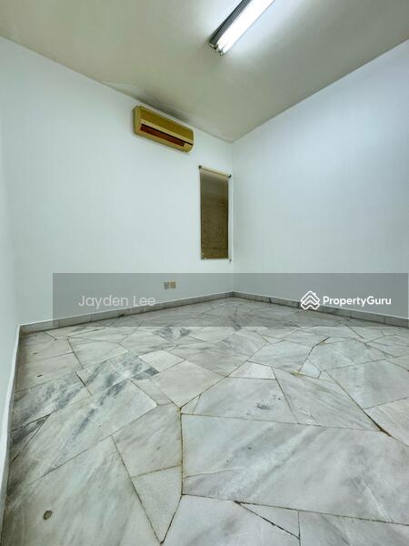 Untuk Dijual - Jalan Tempua Puchong Jaya