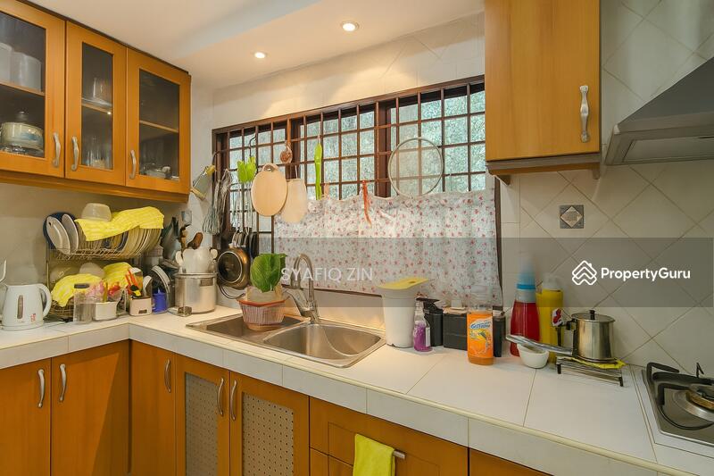 Untuk Dijual - Jalan Adang Bukit Jelutong