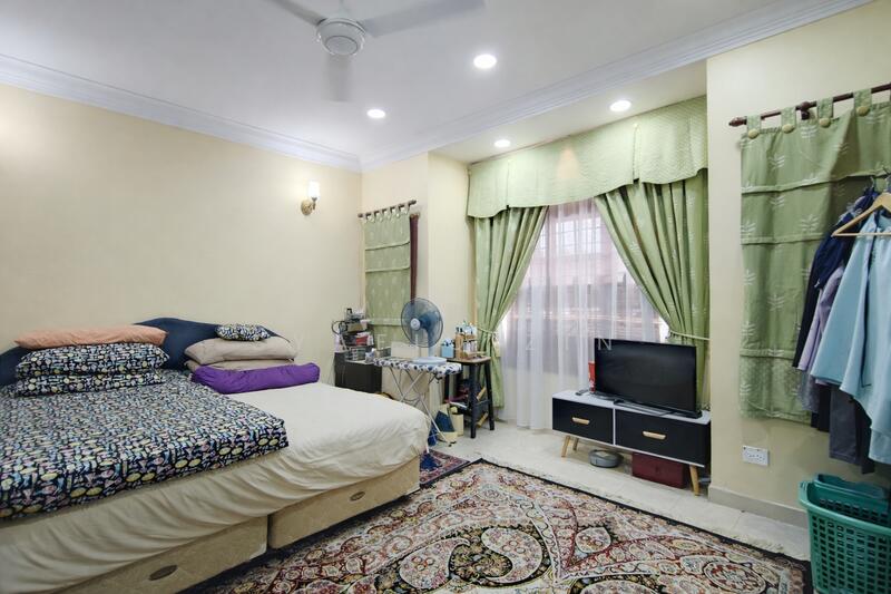Jalan Adang Bukit Jelutong untuk Untuk Dijual - RM 818,000, Mac 2026 - PropertyGuru.com.my