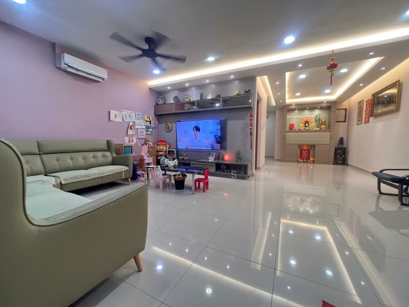 2-storey Terraced House for Sale at Goodview Heights - Isaac Sim - Living Room - PropertyGuru.com.my
