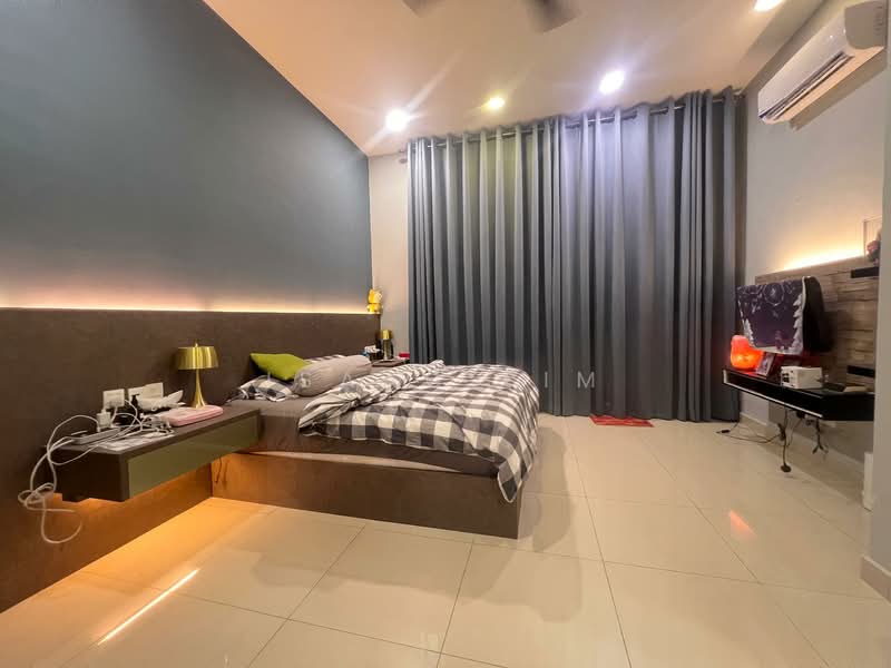 2-storey Terraced House for Sale at Goodview Heights - Isaac Sim - Bedroom - PropertyGuru.com.my