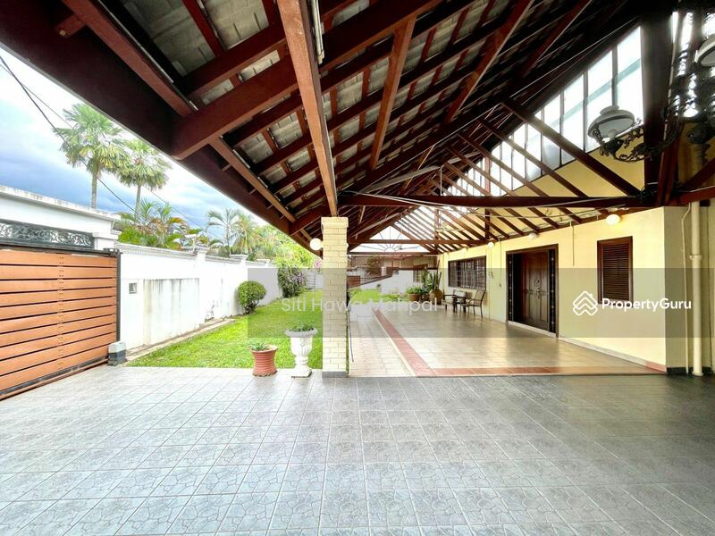 For Sale - Bungalow at Jalan Tun Razak