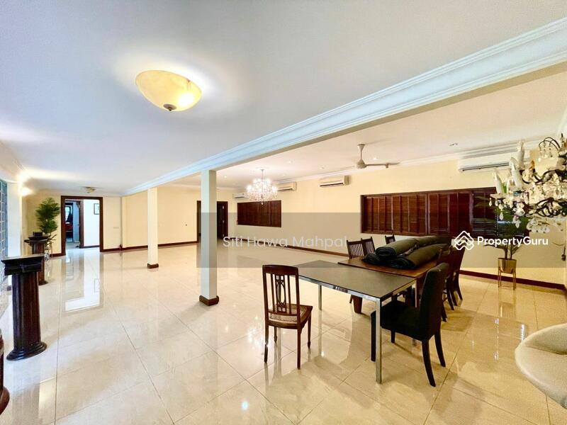 For Sale - Bungalow at Jalan Tun Razak