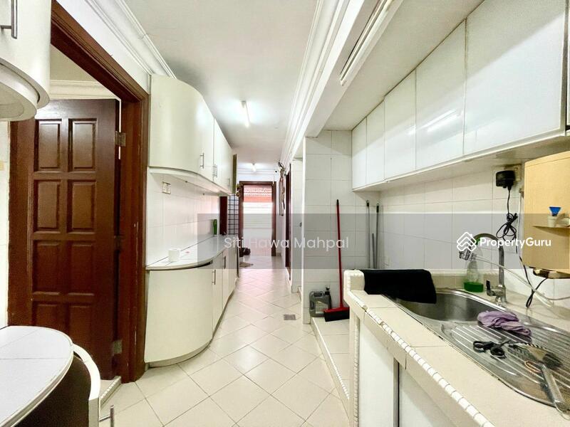 For Sale - Bungalow at Jalan Tun Razak