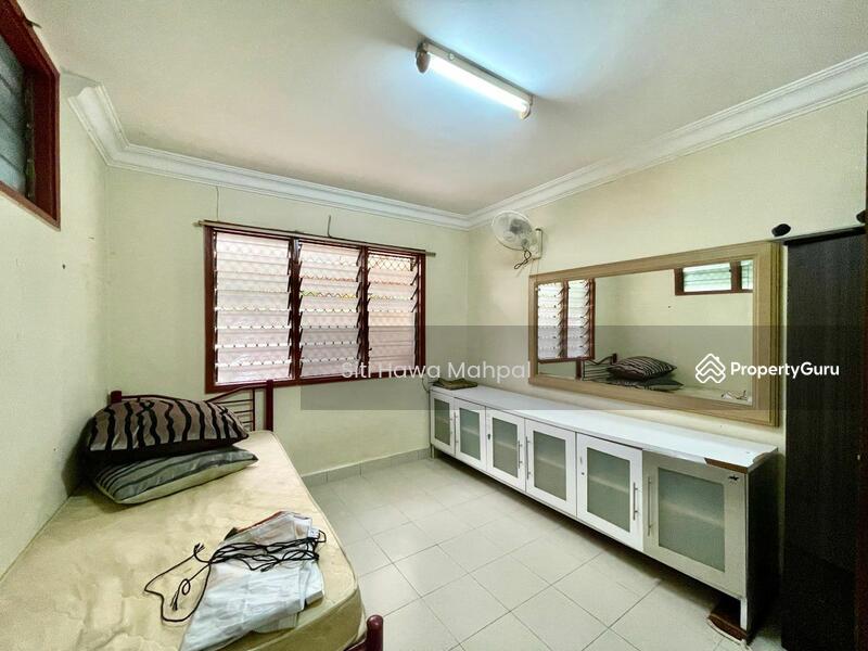 For Sale - Bungalow at Jalan Tun Razak