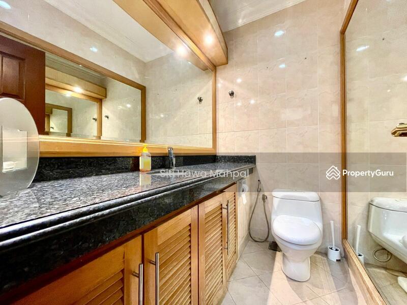 For Sale - Bungalow at Jalan Tun Razak