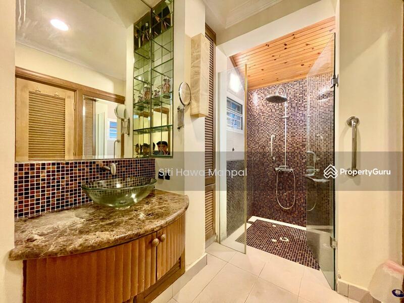 For Sale - Bungalow at Jalan Tun Razak