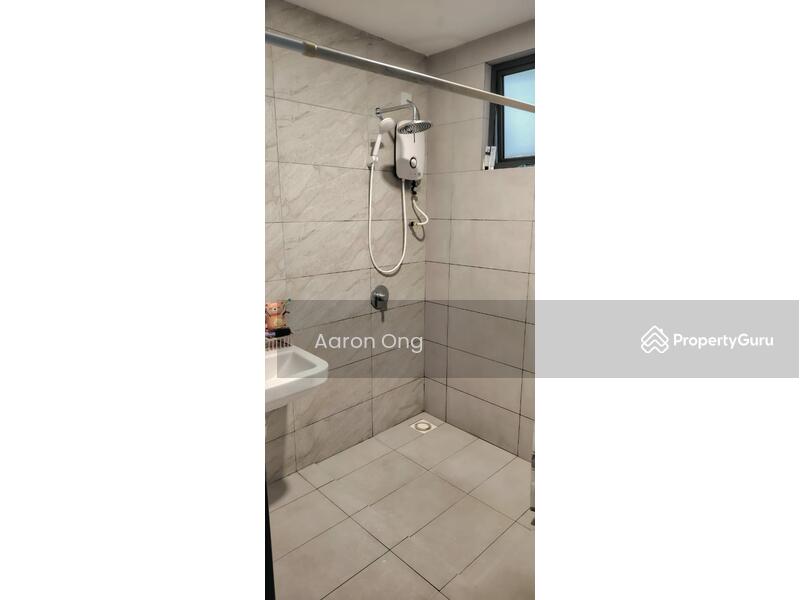 For Sale - The Holmes 2