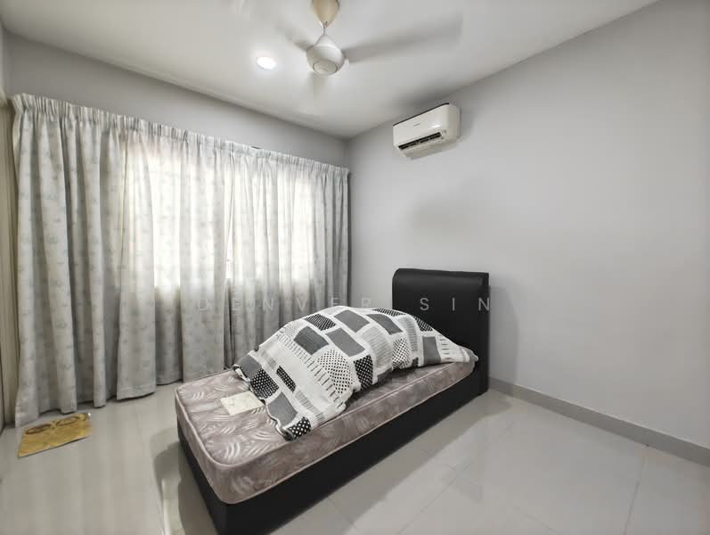 2-storey Terraced House for Sale in Seri Kembangan (Selangor) - Denver Sin - Bedroom - PropertyGuru.com.my