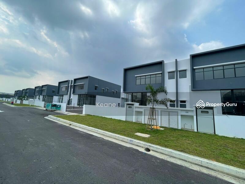 For Sale - Lake 6 new new semi d , meranti jaya , 3 storey , taman mas , puchong