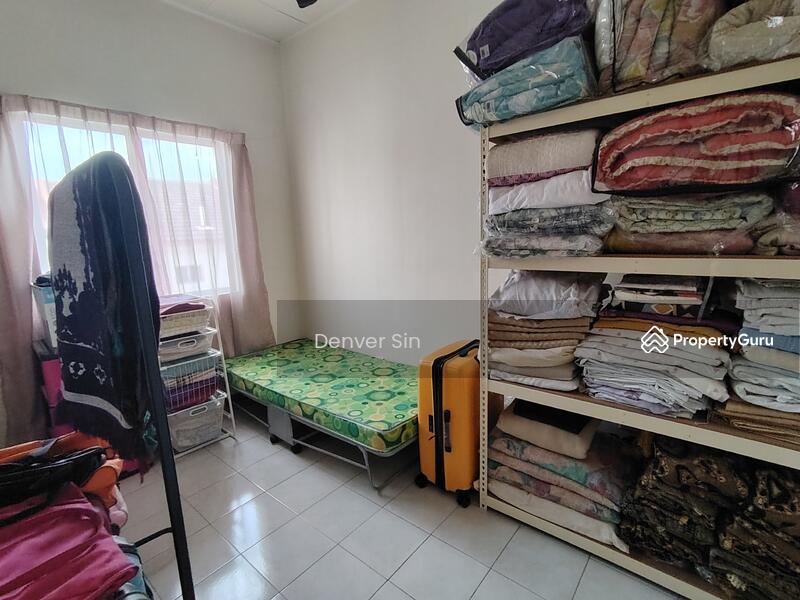 For Sale - Bandar Puncak Utama