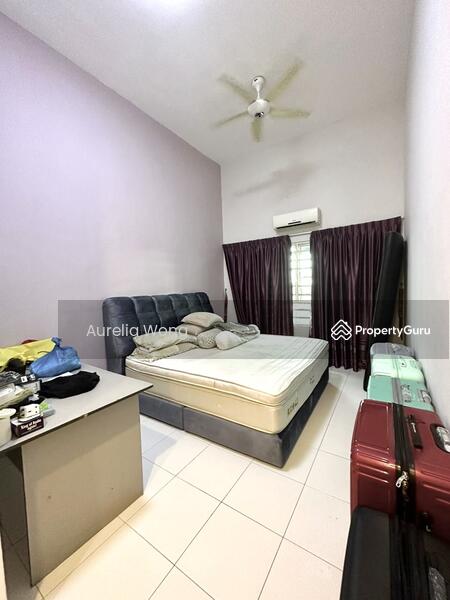 For Rent - One World 1