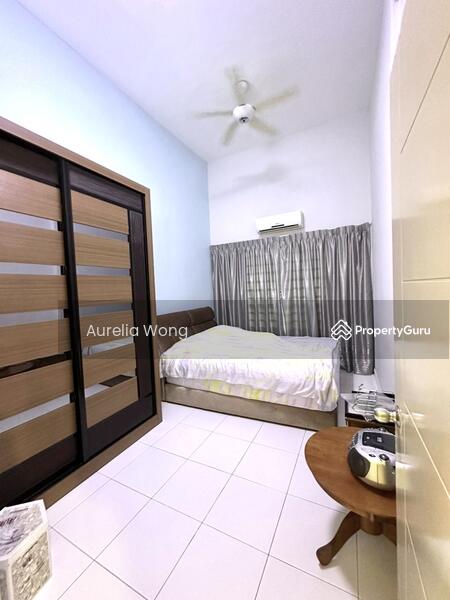 For Rent - One World 1