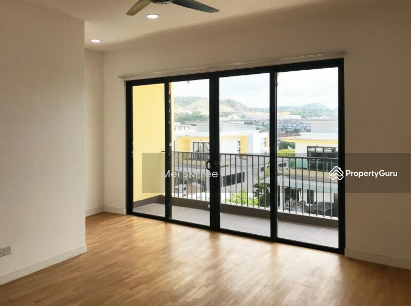 Twin Palms, Sungai Long Bedroom