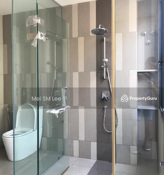 Twin Palms, Sungai Long Bathroom