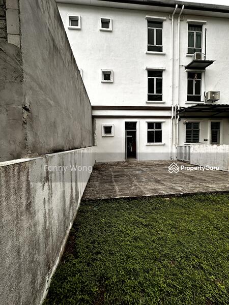 Untuk Dijual - 3 storey Terrace house Taman Jati