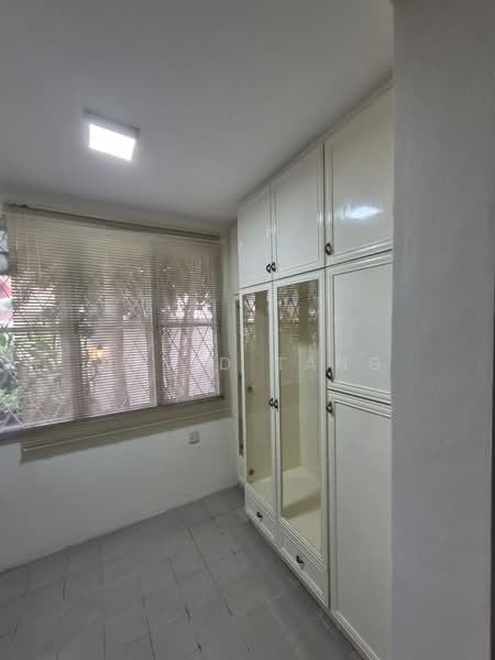 Untuk Disewa - Semantan Villas