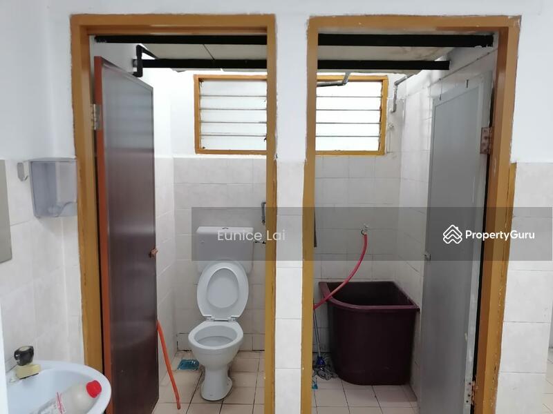 Untuk Disewa - Gugusan Dedap