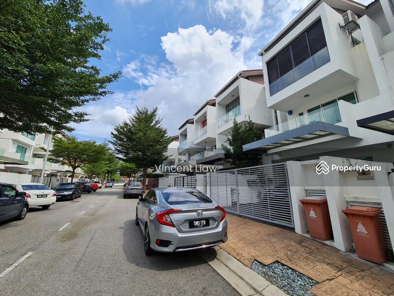 For Sale - Laman Bayu
