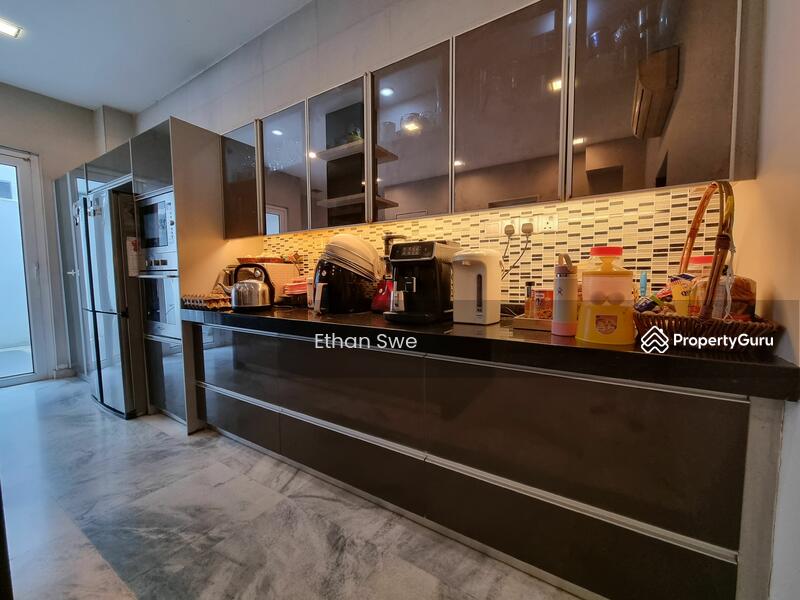 For Sale - Semi-D house at Laman Residen Kipark Sri Utara
