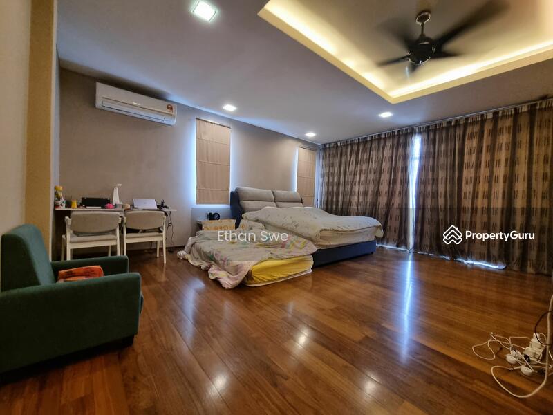 For Sale - Semi-D house at Laman Residen Kipark Sri Utara
