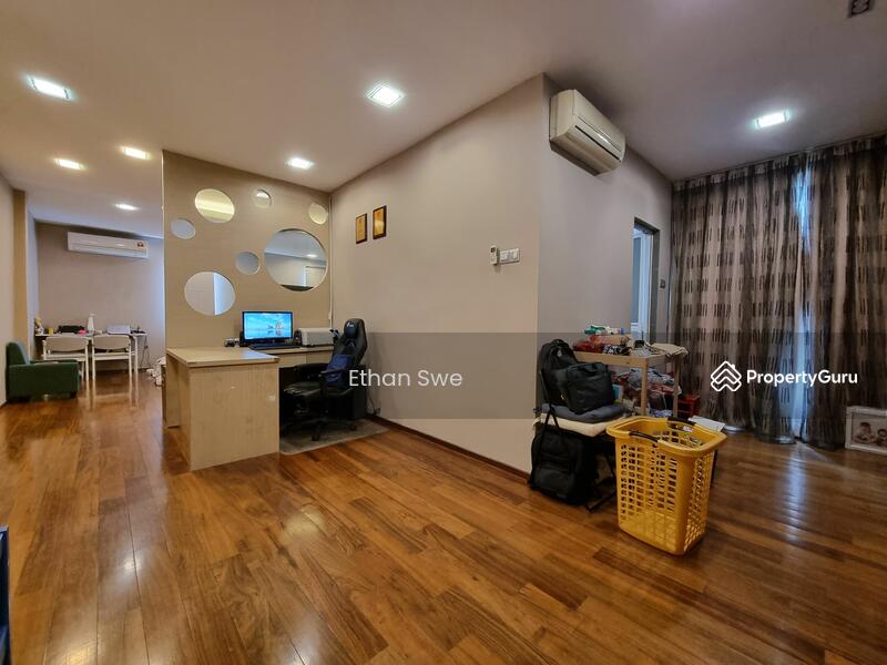 For Sale - Semi-D house at Laman Residen Kipark Sri Utara
